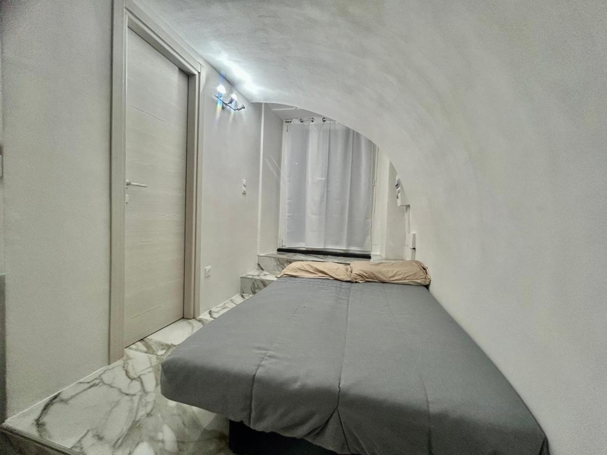 Cave House Apartment Menton Bagian luar foto